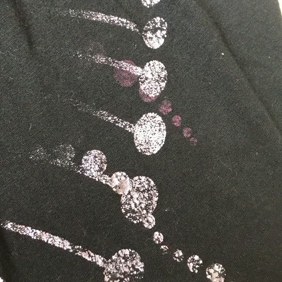 Express Sleeveless Top - Picture 3 of 8